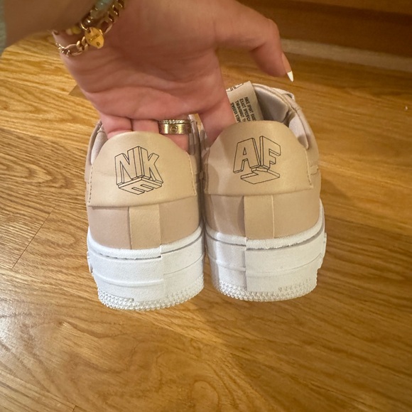 Nike Air Force 1 Pixel - Picture 2 of 7